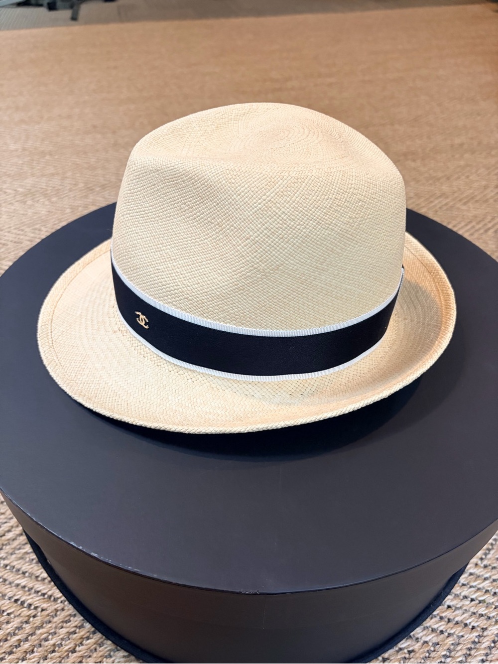 CHANEL Cruise 2022 Season fedora - New without tags - Picture 6 of 13